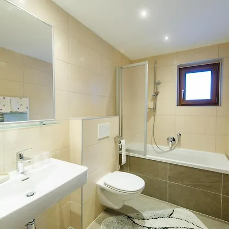 Vendégház Alpenheim Simone 3*